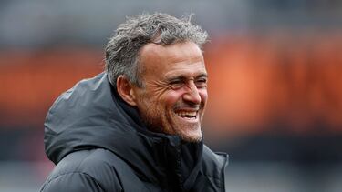 Soccer Football - Ligue 1 - Lorient v Paris St Germain - Stade du Moustoir, Lorient, France - April 24, 2024 Paris St Germain coach Luis Enrique before the match REUTERS/Stephane Mahe