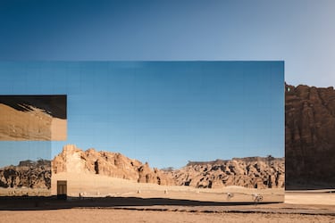 This image is free for editorial purposes only when used in relation to Red Bull Illume. Please always add the photographer credit: ? Name of photographer / Red Bull Illume Photographer: Martin Bissig, Athlete: Tom Oehler, Location: AlUla, Saudi Arabia // Red Bull Illume 2023 // SI202310090721 // Usage for editorial use only //