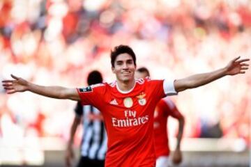 15/05/16 Nicola Gaitán con el Benfica