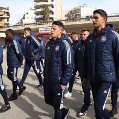 Míchel espera por James y Sokratis para un clásico en Grecia