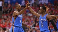 Un Ibaka casi perfecto ayuda a Oklahoma a asaltar el Staples
