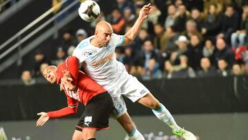 Aymen Abdennour jugando la pasada temporada con el Olympique de Marsella.