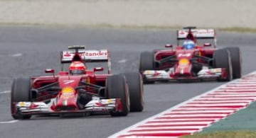En 2014 Kimi vuelve a Ferrari donde tiene a Fernando Alonso como compañero de Equipo