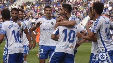 José León estrena titularidad