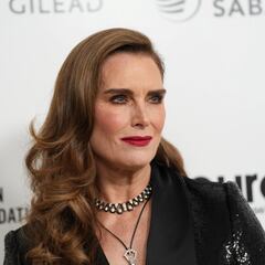 Brooke Shields’ ex-husband Andre Agassi ‘smashed trophies’ because of ‘Friends’ role