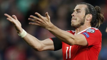 Bale marca de cabeza pero
Gales lo pasó mal con Georgia