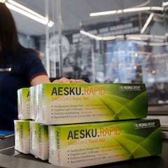Éxito de la venta libre de test COVID en Alemania: arrasan en Aldi y colapsan la web de Lidl