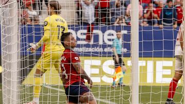 Nyland, tras una acción de Chimy Ávila.