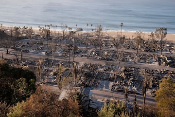 Imagen devastadora del barrio residencial Palisades que ha quedado totalmente destruido, por los incendios que  han arrasado ms de 15.000 hectreas en Los ?ngeles.