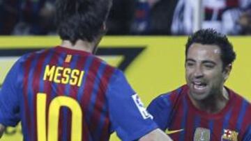 El Barcelona amenaza a la vez que persigue