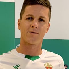 Oficial: Guido Carrillo firma por dos años con el Elche