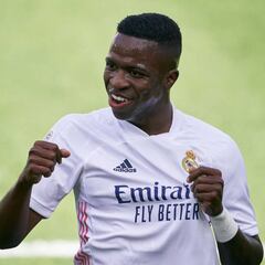 Ansu Fati pica a Vinicius