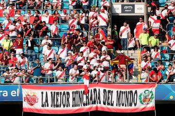 Aficionados peruanos.