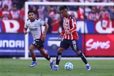 Chivas se lleva el Clásico Tapatío en Los Ángeles