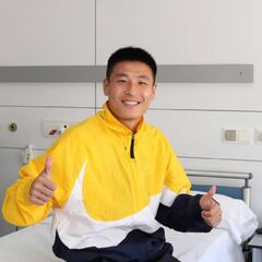 Wu Lei sale del quirófano y su baja será de seis a ocho semanas