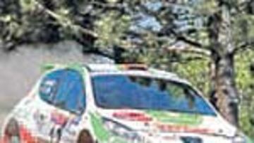 Ojeda, al volante del 207.