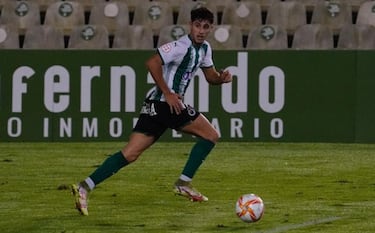 El Racing pierde las alas para volar en Riazor