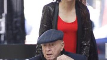 Di Stéfano se casa con su secretaria, 50 años menor que él