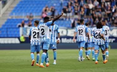 Appiah es otro de los jugadores que entran en el once de la jornada, tras marcar de jugada personal. El centrocampista cogió la pelota, se marchó por velocidad de su par y la pegó con la zurda. El balón entró pegadito al palo izquierdo.