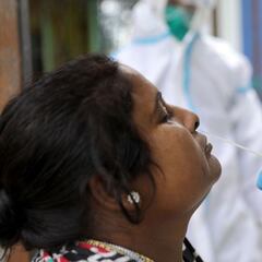 Estudio revelador: un enjuague bucal puede matar al coronavirus en 30 segundos