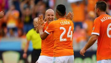 El conjunto texano vio el debut de Arturo Álvarez y Darwin Ceren. El primero tuvo una destacada actuación y el segundo anotó su primer gol con los Oranges.