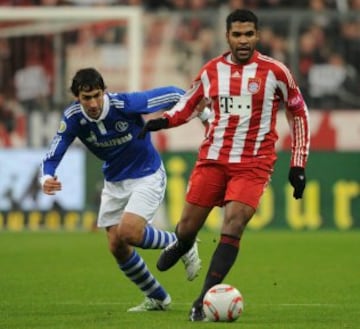 Bayern Munich player Vinicius Rodrigues Borges, Breno spent three years and nine months behind bars for arson. He intentionally burned down his own home.