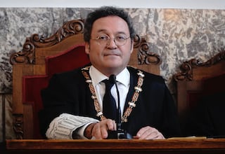 El fiscal general del Estado, Álvaro García Ortiz, preside la toma de posesión de Carmen Eiró como nueva Fiscal Superior de Galicia, a 17 de noviembre de 2025, en A coruña, Galicia (España). Carmen Eiró Bouza (Ourense, 1969) es fiscal especializada en medio ambiente, urbanismo y patrimonio histórico en Galicia. Ha ocupado el cargo de fiscal delegada autonómica desde 2020.
17 NOVIEMBRE 2025
Gustavo de la Paz / Europa Press
17/11/2025