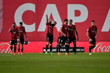 1-0. Vedat Muriqi celebra el primer gol.