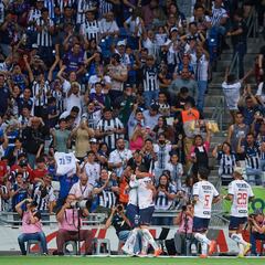 Violencia en el BBVA mancha victoria de Rayados