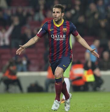 Se form¨® en las categor¨ªas inferiores del Barcelona antes de firmar con el Arsenal, donde jug¨® ocho temporadas entre 2003 y 2011. Regresar¨ªa al Barcelona en 2011 para jugar hasta 2014.