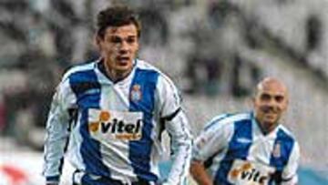 <b>POSIBLE ADIÓS</B>. Savo Milosevic deberá esperar a que Javier Clemente se defina sobre su continuidad en el Espanyol.