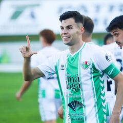Diez jugadores de Primera RFEF llaman a la puerta de Segunda