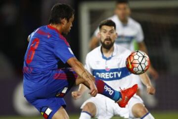 Católica se quedó con el clásico frente a la U en la Copa Chile