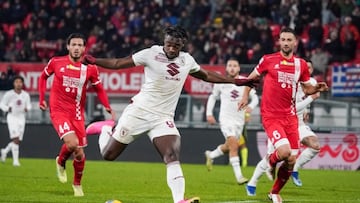 Duván Zapata y su renacimiento en Torino