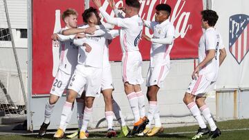 El Castilla celebró así el 0-1 de Gila en el miniderbi.