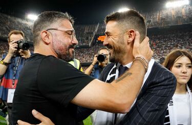 Hasta Laporta se quiso fotografiar con Villa