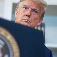 What is invoking the 25th amendment and is it related to Trump's impeachment?