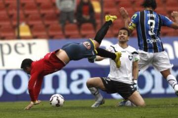 Núñez, arquero de Huachipato, en el reciente duelo ante Unión Española, por el Apertura 2015.