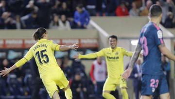 Resumen y goles del Villarreal 2-1 Atl&eacute;tico de Madrid. &Uuml;nal hizo un doblete en los &uacute;ltimos diez minutos de partido para remontar el gol de penalti de Griezmann. LaLiga, finiquitada. 