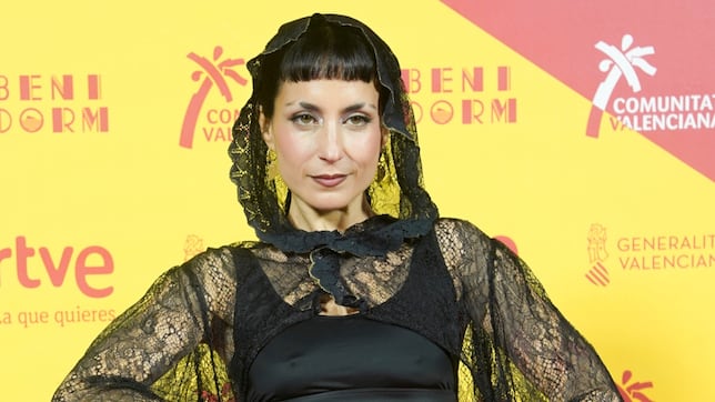 Quién es Rosalinda Galán, la actriz y cantante de alma flamenca que aspira a ganar el Benidorm Fest 2026 con ‘Mataora’