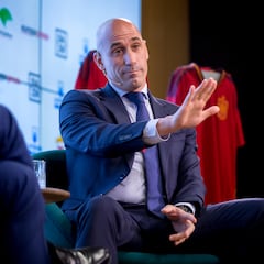 La renuncia de Rubiales revoluciona las redes sociales: “Se acabó”