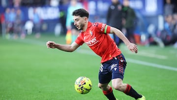 Raúl Moro durante un partido con Osasuna.
