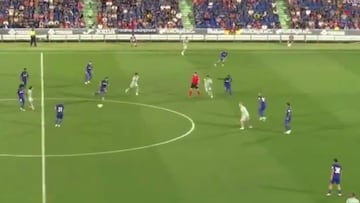 Y de repente va Joao Félix y marca un golazo tras ser insultado por su afición