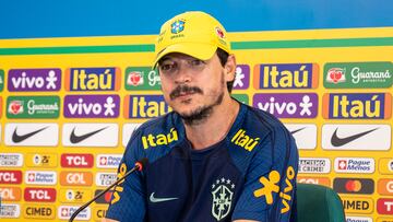 Fernando Diniz, técnico de la selección brasileña.