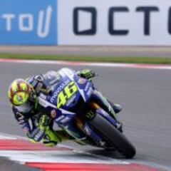 A Rossi le funciona la danza de la lluvia