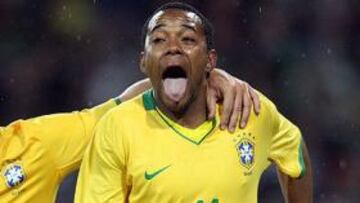 <strong>DECISIVO.</strong> El gol de Robinho sirvió a Brasil para imponerse a Irlanda.
