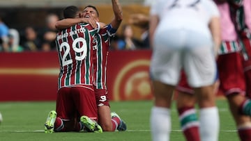 Soccer Football - FIFA Club World Cup - Quarter Final - Fluminense v Al Hilal - Camping World Stadium, Orlando, Florida, U.S. - July 4, 2025 Fluminense's Thiago Santos and Thiago Silva celebrate after the match REUTERS/Hannah Mckay