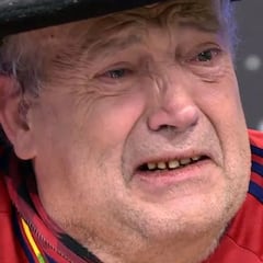 Manolo el del Bombo se rompe: “Me he gastado todo por la Selección”