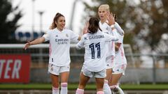 Carmona, Marta Cardona y Jakobsson, jugadoras del Real Madrid.