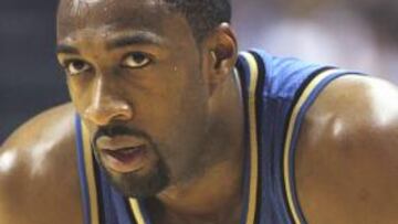 Gilbert Arenas ha sido suspendido indefinidamente por la NBA por tener cuatro pistolas en su taquilla del Verizon Center.
